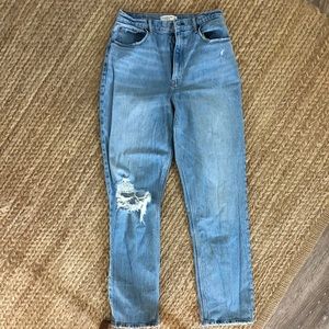 Abercrombie & Fitch The 90’s Straight Ultra High Rise light rip denim blue jeans